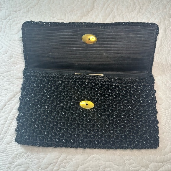 Made in Italy Ratan Beaded Black Clutch. - Picture 3 of 6